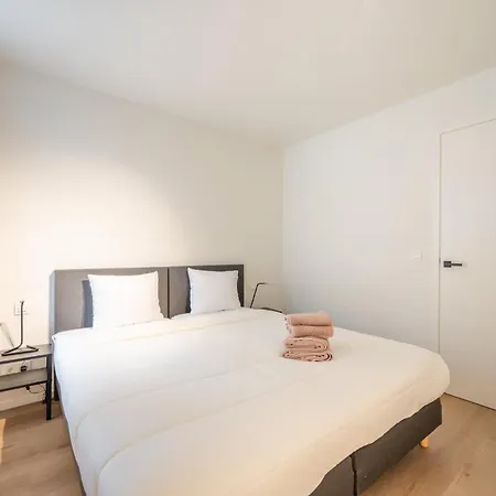 Mistral 2 Bedrooms Near شقة